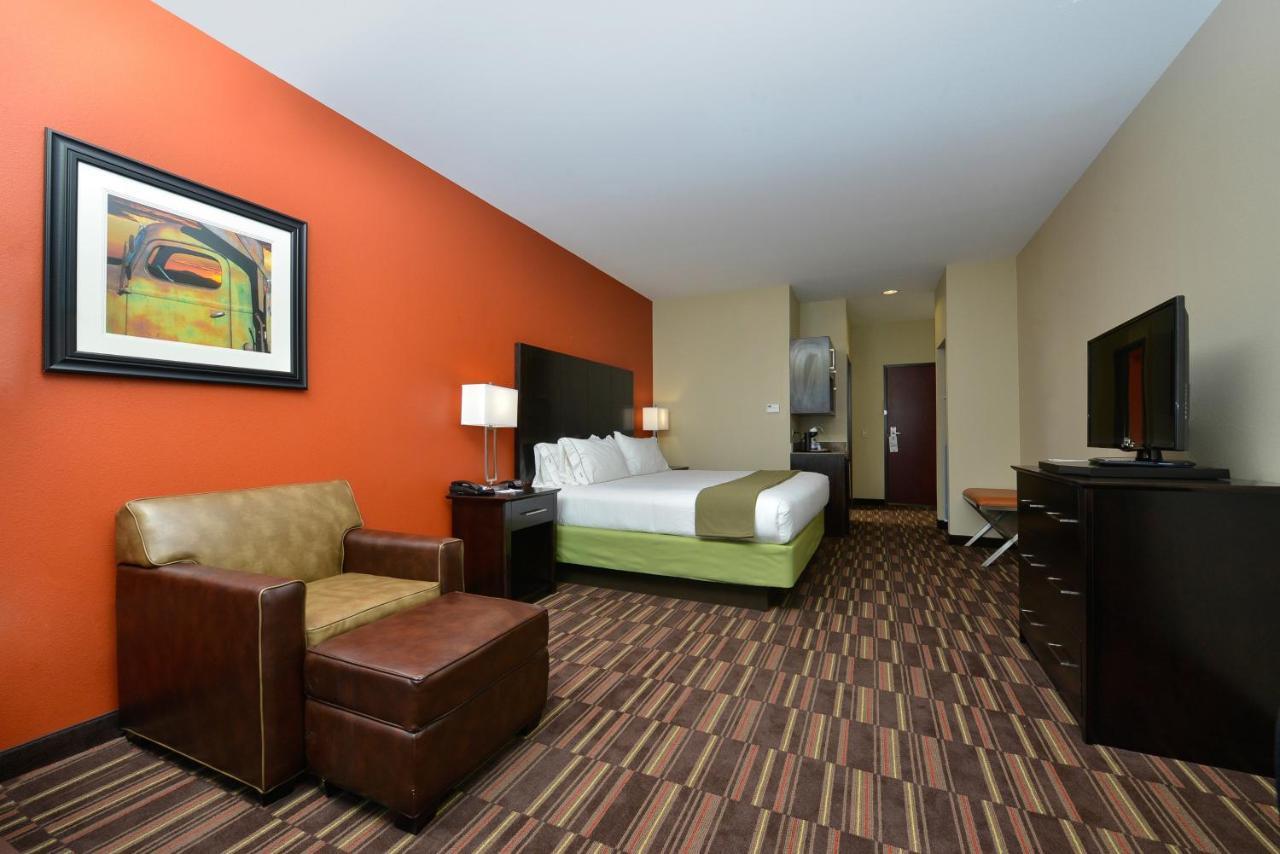 Holiday Inn Express Alva By Ihg Exteriér fotografie